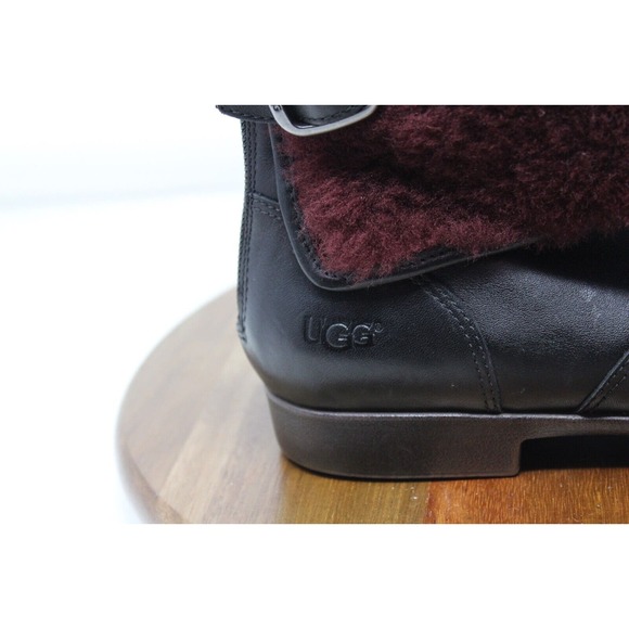 UGG Australia Women's Black Leather Burgundy Sheepskin Foldover Boots‎ Size 7.5 - Picture 2 of 12
